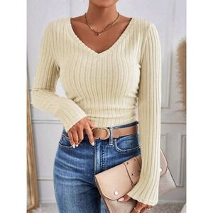 Commense Long Sleeve Ribbed V Neck Ruched Side Top Cream Casual Chic Size XS‎